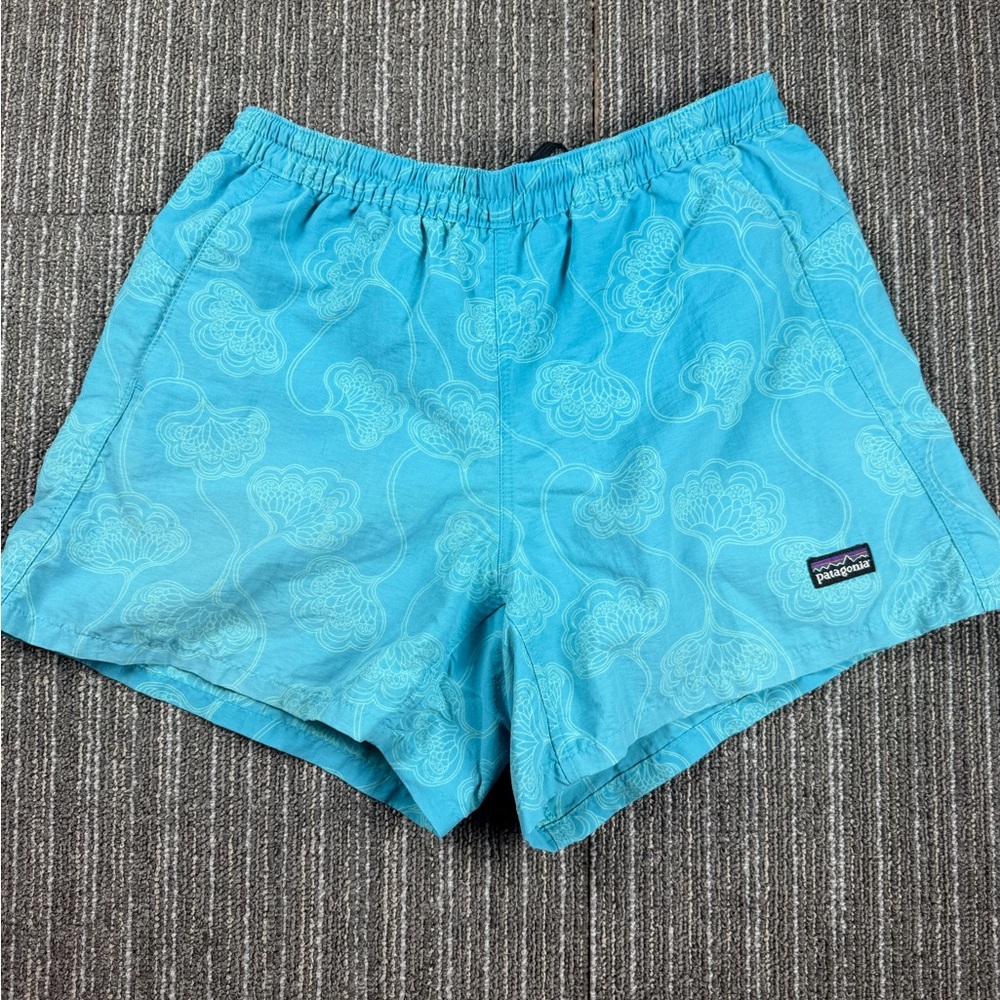 Patagonia Women's Turquoise Floral Athletic Baggies/ Shorts Quick Drying